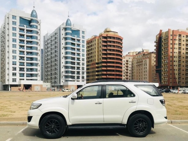 toyota-fortuner-trd-40-v6-model-2015-gcc-specs-bluetooth-cruise-control-7-seats-big-5