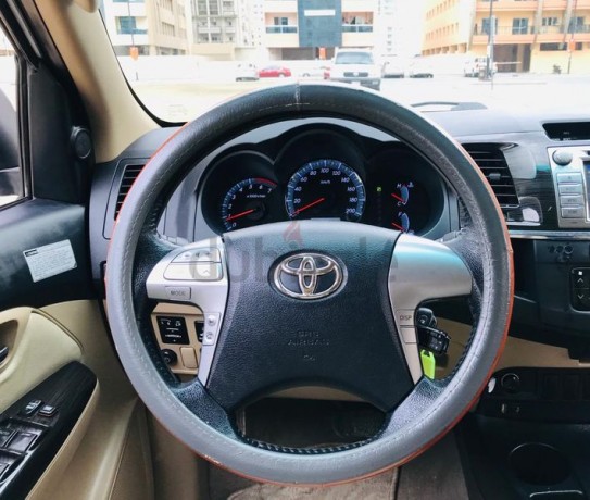 toyota-fortuner-trd-40-v6-model-2015-gcc-specs-bluetooth-cruise-control-7-seats-big-4