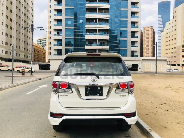 toyota-fortuner-trd-40-v6-model-2015-gcc-specs-bluetooth-cruise-control-7-seats-big-0