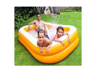 
                        مسبح للأطفال السعر 200 شامل التوصيل                                            