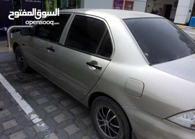 for-sale-mitsubishi-lancer-car-in-dubai-big-0