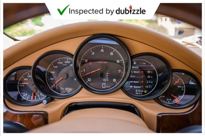 inspected-car-2012-porsche-panamera-4-38l-full-porsche-service-history-gcc-specs-big-0