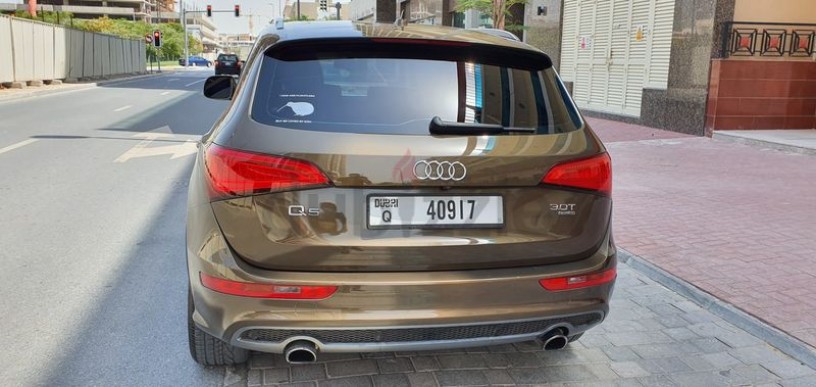 audi-q5-sline-30l-full-option-gcc-urgent-sale-big-2