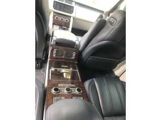 
                            
                            RANGE ROVER VOGUE 2013 AUTOBIOGRAPHY FULL OPTION PERFECT CONDITION
                            
                        