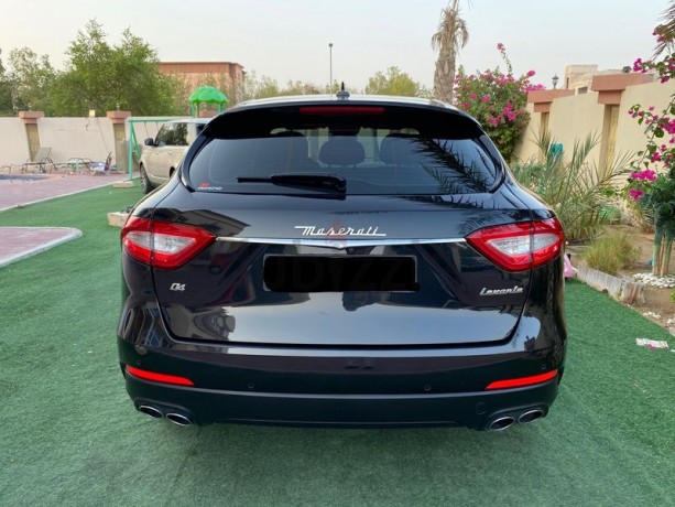 maserati-levante-q4-2018-aed-3800-per-month-with-0-downpayment-warranty-till-2021-big-8