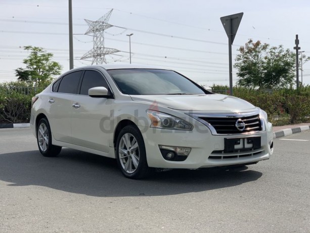 nissan-altima-sv-25l-gcc-big-8