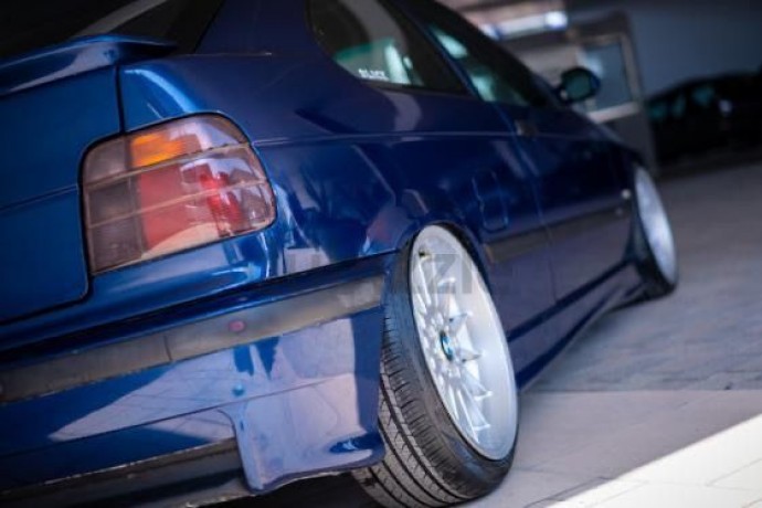 bmw-e36-m-sport-compact-s50b30-big-8