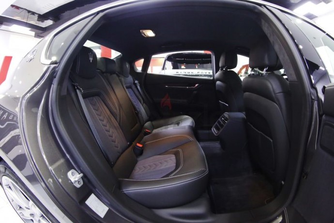 2019-brand-new-maserati-quattroporte-granlusso-i-zegna-trim-interior-i-warranty-until-2023-big-6