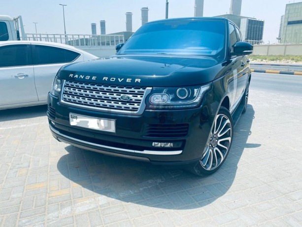 range-rover-vogue-2016-big-0