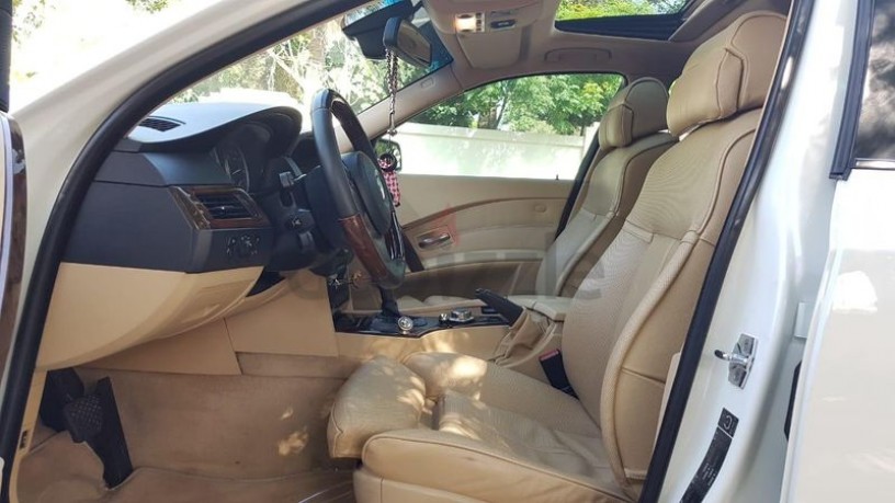 special-editionbmw-550-v8gcc-specscooling-seatshead-up-display500-accident-paint-free-big-7