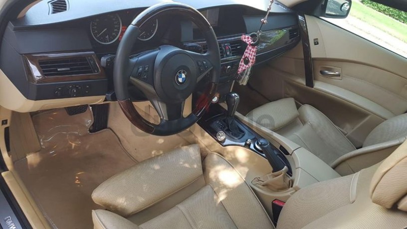 special-editionbmw-550-v8gcc-specscooling-seatshead-up-display500-accident-paint-free-big-4