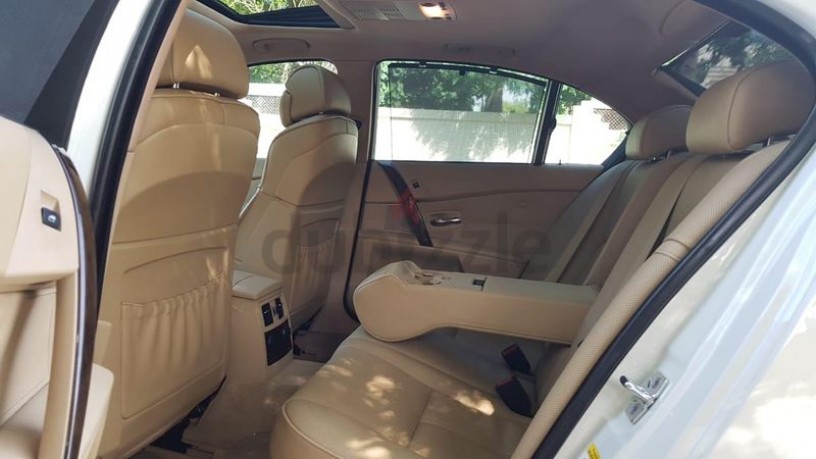special-editionbmw-550-v8gcc-specscooling-seatshead-up-display500-accident-paint-free-big-3