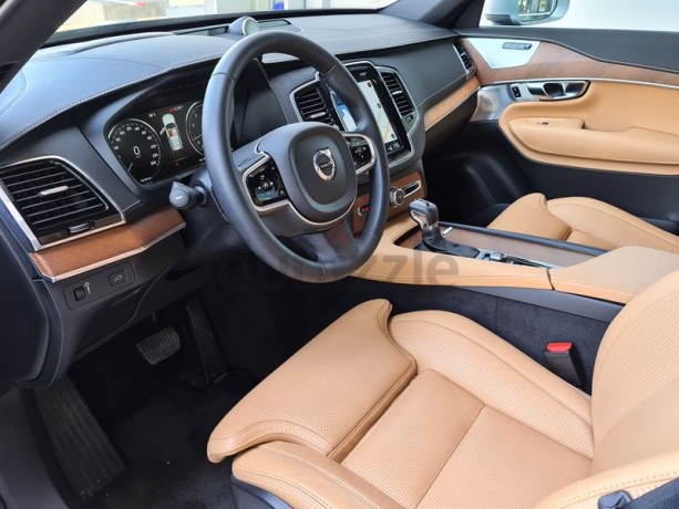 2019-volvo-xc90-t6-inscription-plus-awd-demo-car-big-11