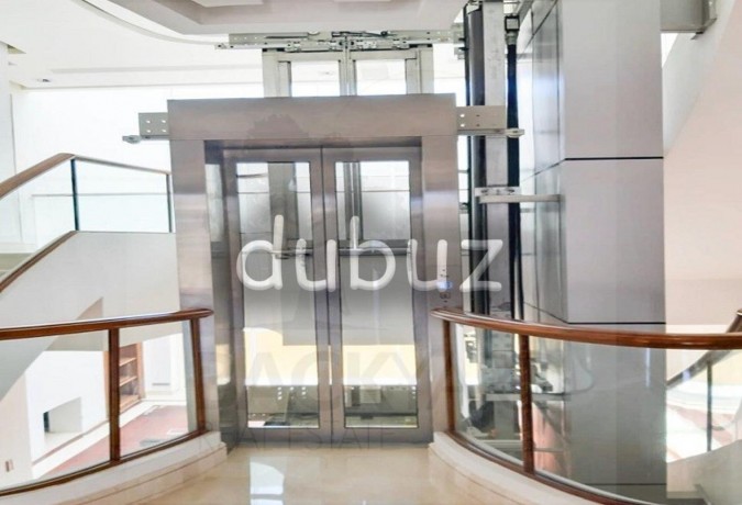 for-emiratis-amp-gcc-only-luxurious-best-location-big-4