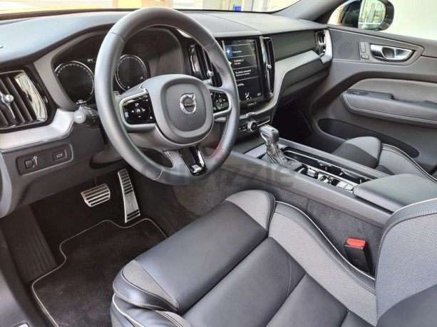 2020-xc60-t6-r-design-awd-demo-car-big-8