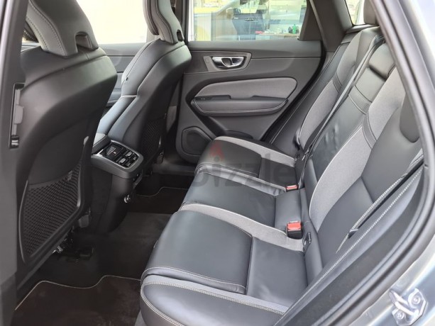 2020-xc60-t6-r-design-awd-demo-car-big-2