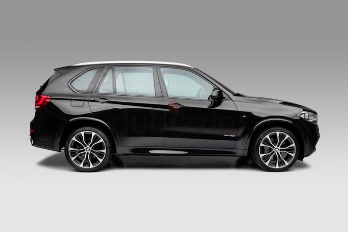 bmw-x5-xdrive-50i-7-seater-top-spec-dealer-warranty-and-service-contract-big-2