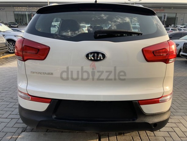 kia-sportage-20l-gcc-2016-big-11