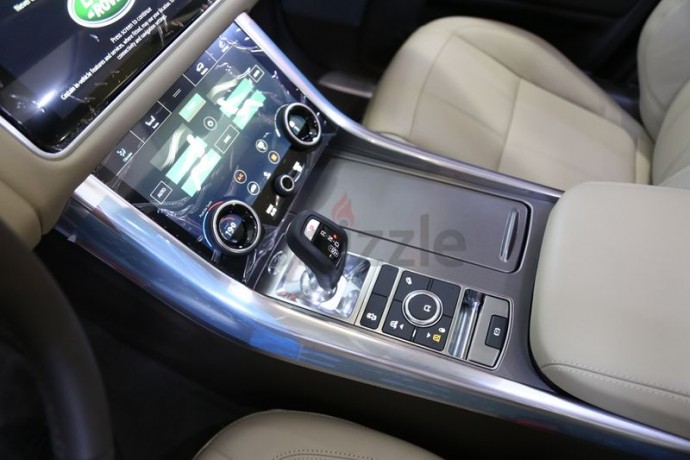2020-brand-new-range-rover-sport-hse-360-with-warranty-and-service-contract-big-10