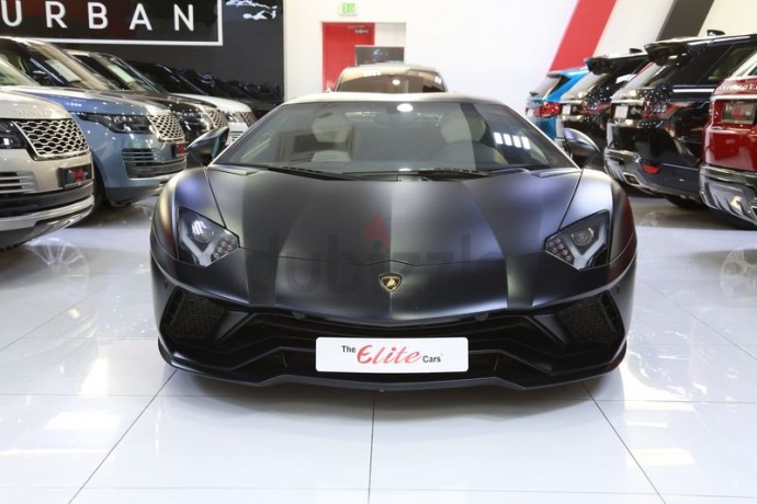 2018-matte-finish-aventador-s-q-citura-interiorgcc-under-warranty-low-km-big-17
