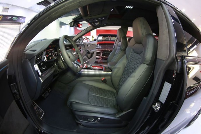 2020-brand-new-fully-loaded-audi-rs-q8-under-warranty-at-competitive-price-big-12