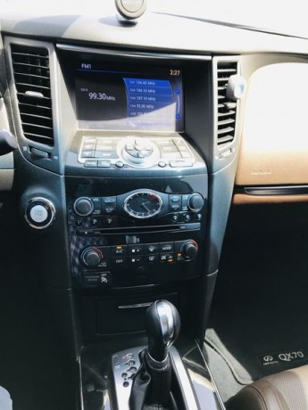 2017-infiniti-qx70-full-infiniti-service-history-warranty-service-gcc-spec-big-0