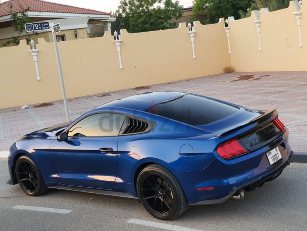 mustang-2018-in-brand-new-condition-big-1