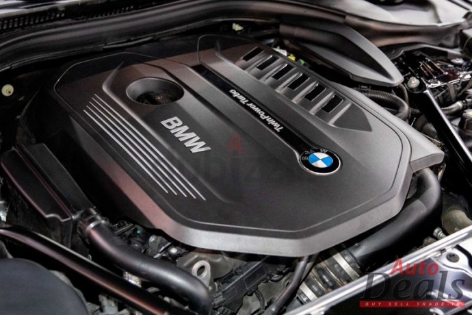 bmw-540i-2018-gcc-under-warranty-big-9