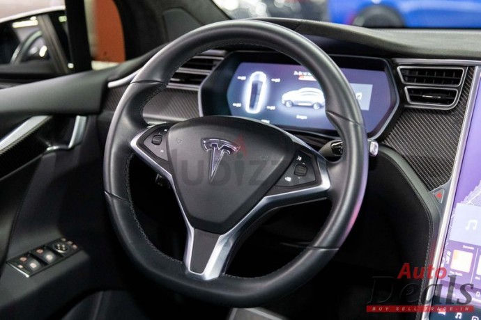 tesla-model-x-p100d-performance-2017-gcc-under-warranty-big-7
