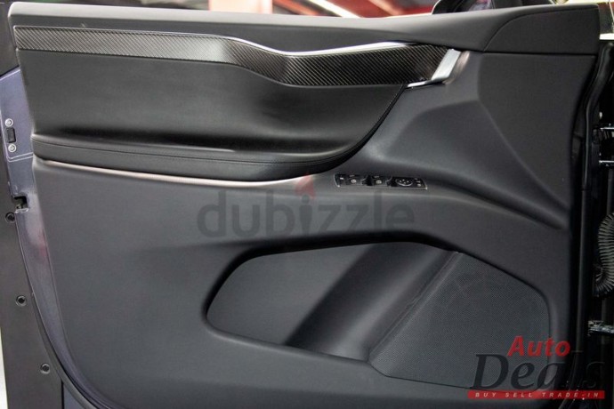 tesla-model-x-p100d-performance-2017-gcc-under-warranty-big-4