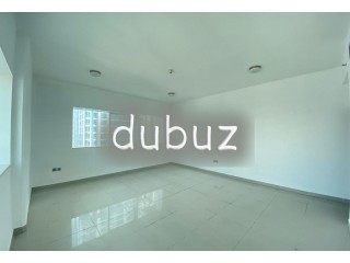 Spacious 2 Bhk |Marina View |Balcony Mid floor