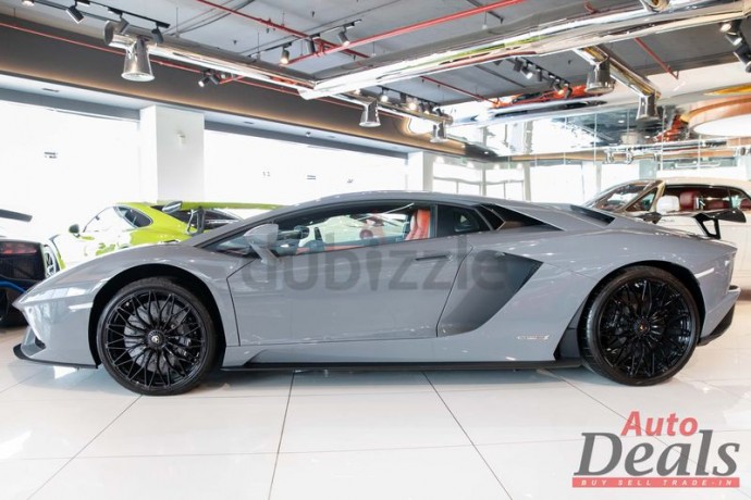 lamborghini-aventador-s-2018-gcc-under-warranty-big-14