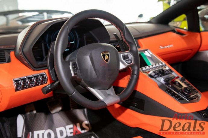 lamborghini-aventador-s-2018-gcc-under-warranty-big-11