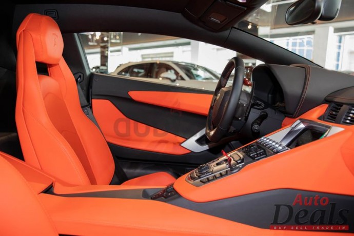 lamborghini-aventador-s-2018-gcc-under-warranty-big-10