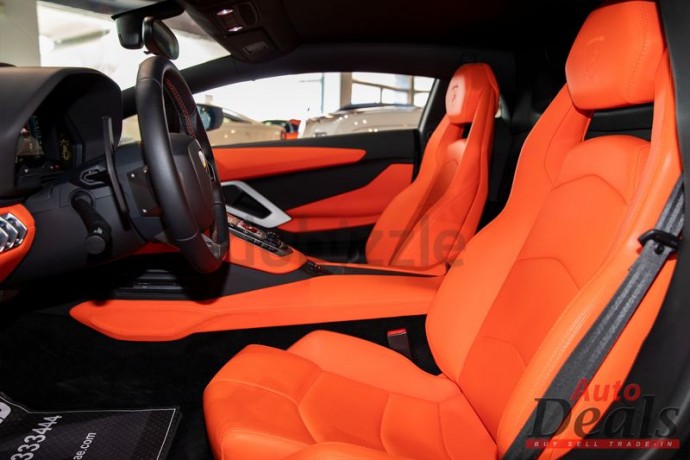 lamborghini-aventador-s-2018-gcc-under-warranty-big-2