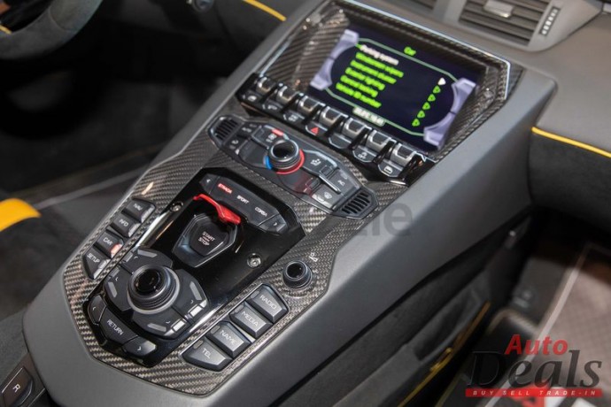 lamborghini-aventador-sv-sensonum-2016-eu-lp-750-4-big-4