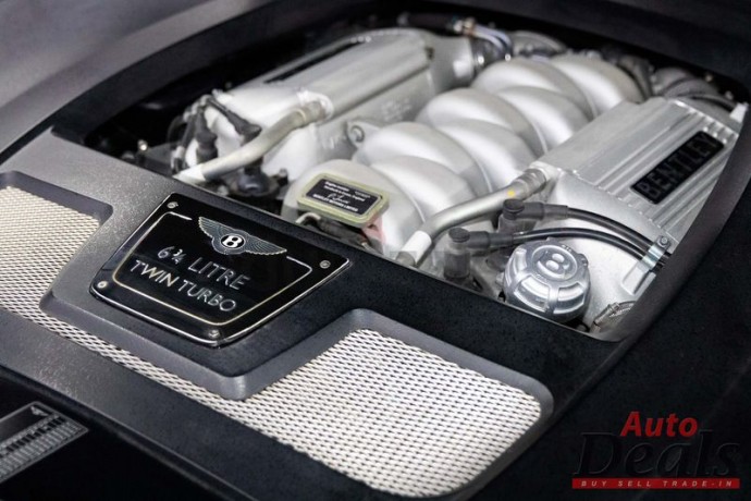 bentley-azure-2009-gcc-convertible-big-0