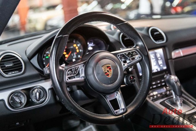 porsche-cayman-718-2018-gcc-under-warranty-big-6
