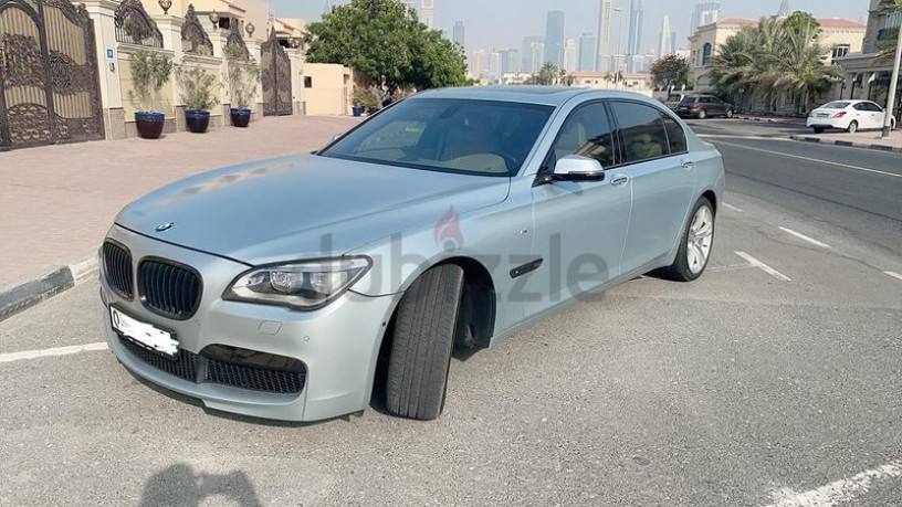 bmw-760-li-v12-bi-turbo-2014-model-big-8