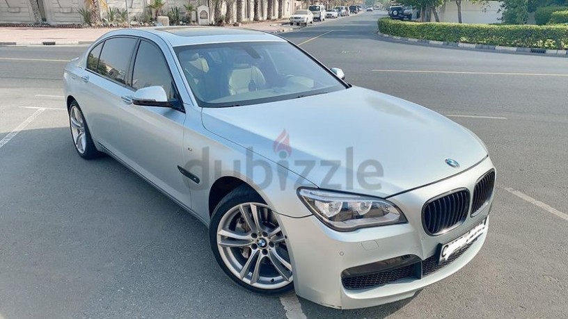 bmw-760-li-v12-bi-turbo-2014-model-big-4