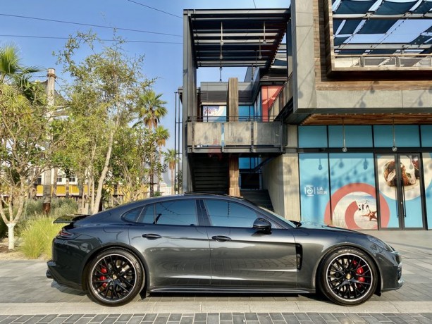 porsche-panamera-v8-turbo-exclusive-big-13