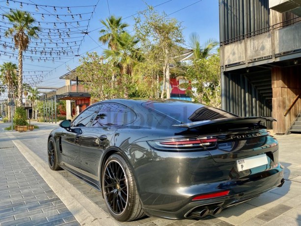porsche-panamera-v8-turbo-exclusive-big-11