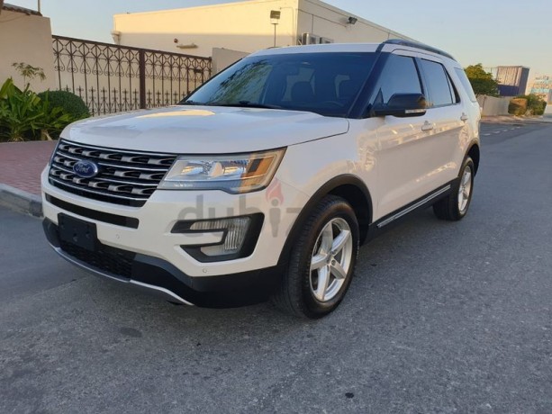 2017-ford-explorer-full-option-4wd-gcc-under-al-tayer-warranty-panoramicnavigation-are-there-big-4