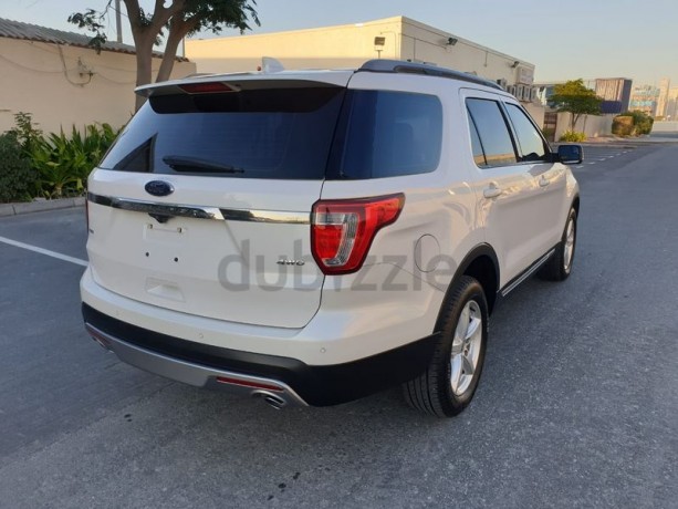 2017-ford-explorer-full-option-4wd-gcc-under-al-tayer-warranty-panoramicnavigation-are-there-big-3