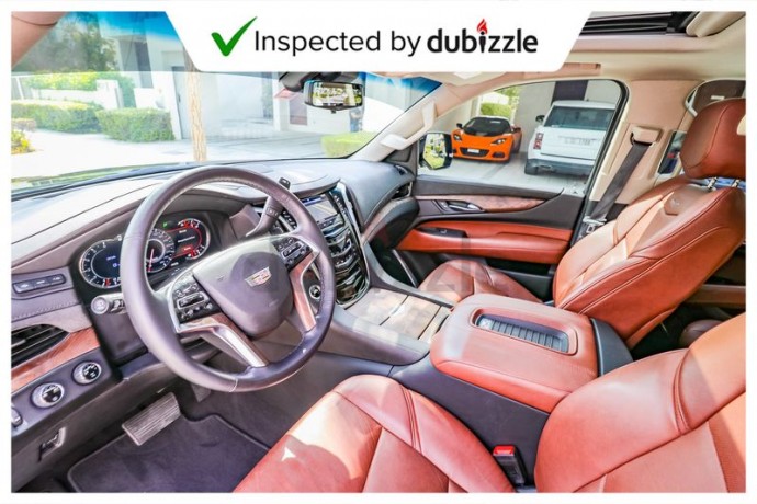 aed3992month-2019-cadillac-escalade-62l-full-cadillac-service-history-warranty-8-seater-big-10