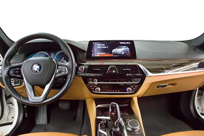 bmw-5-series-530i-luxury-line-big-2