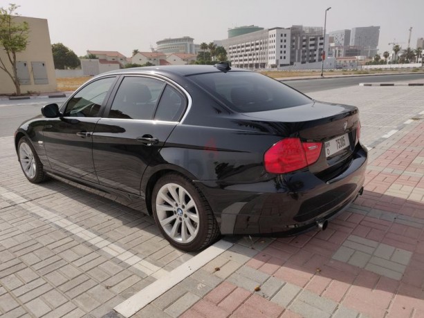 2011-335i-manual-big-9