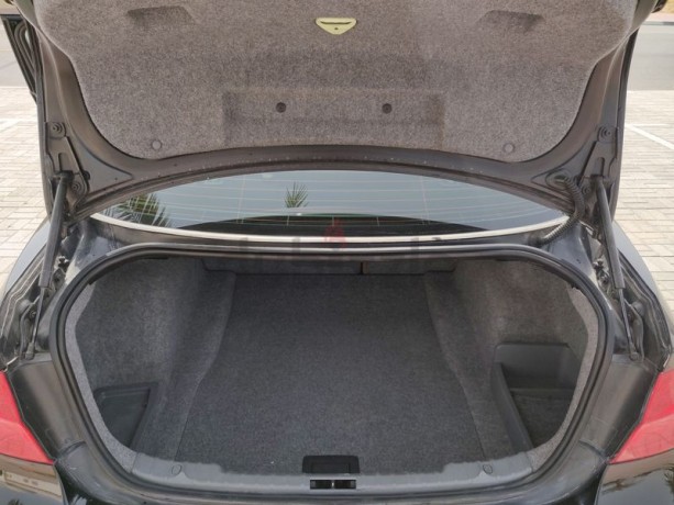 2011-335i-manual-big-5