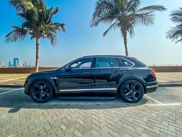 bentley-bentayga-v12-big-9