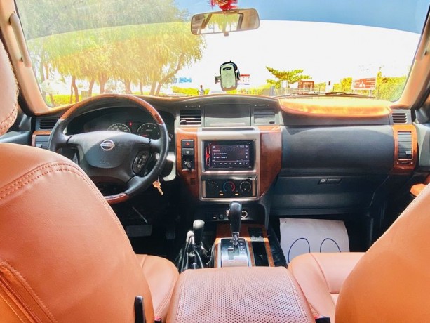 2018-nissan-patrol-safari-vtc-4800-big-9